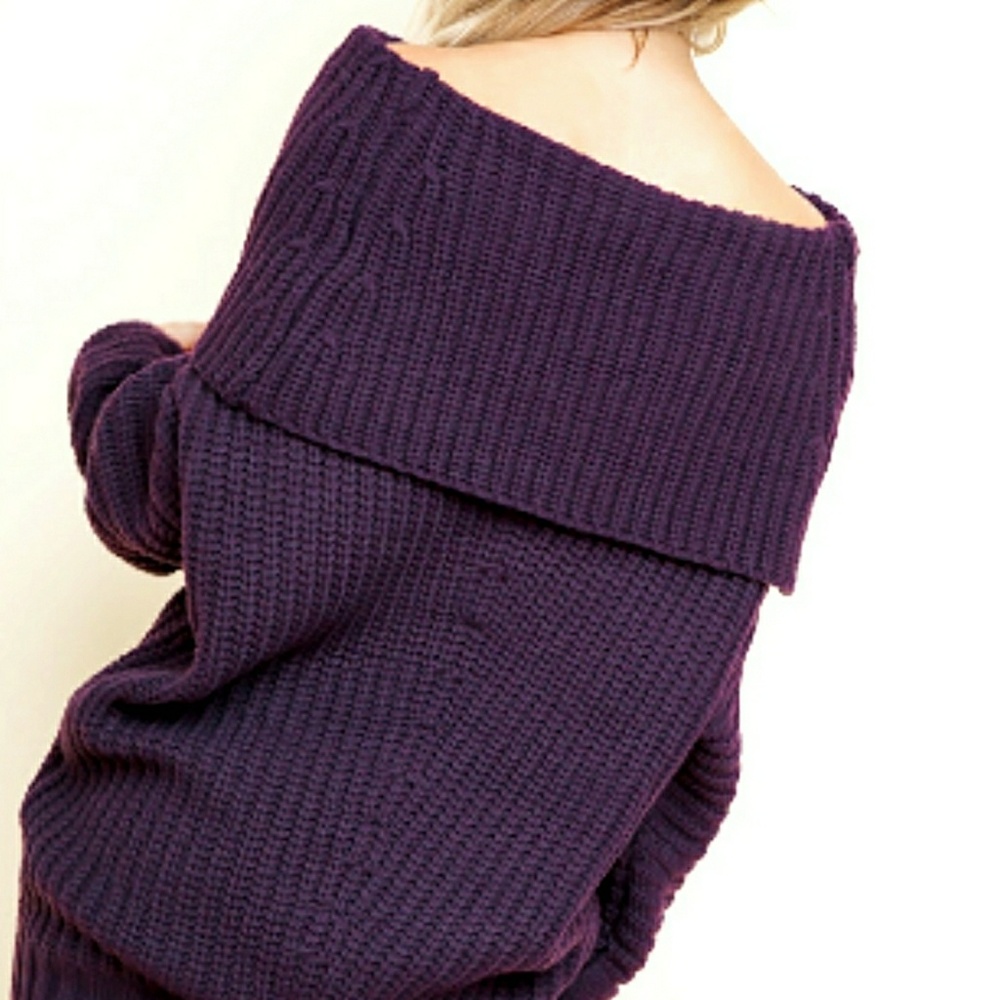 Umgee Off Shoulder Cowl Neck Chunky Knit Sweater - Picture 2 of 7